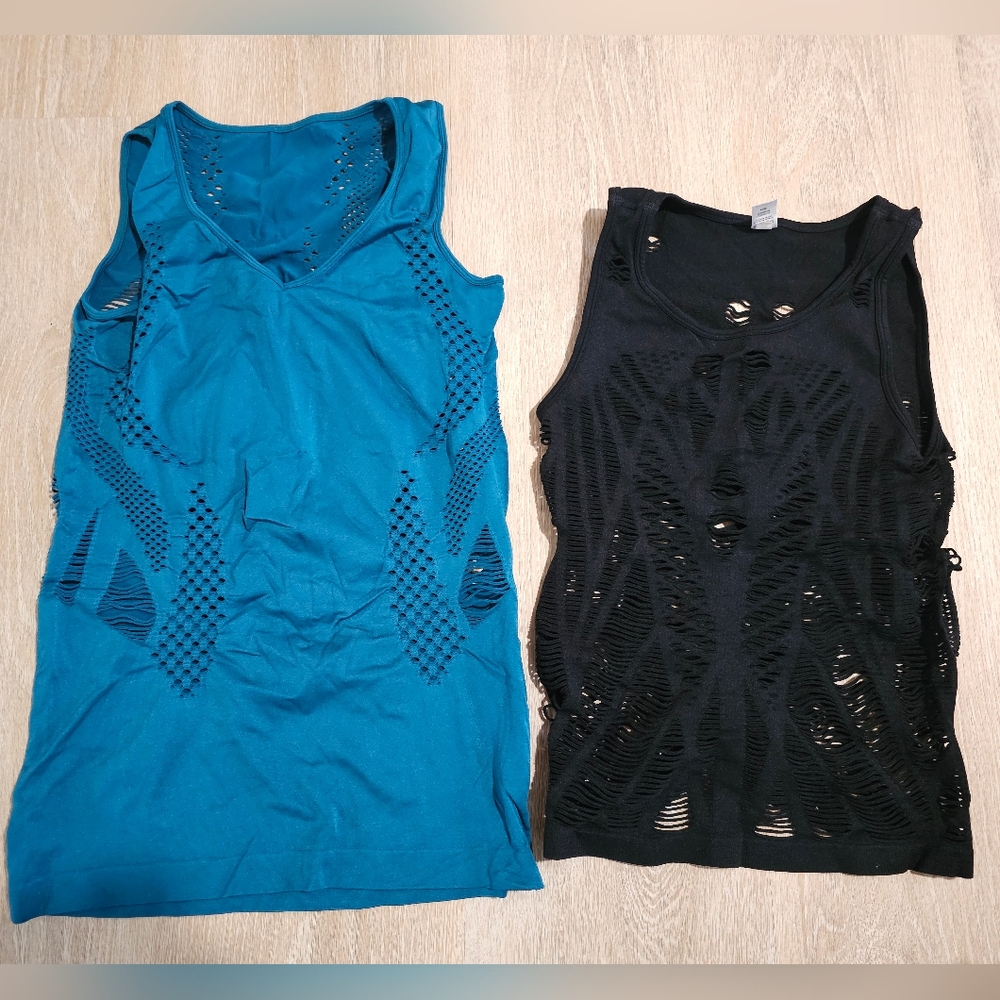 90 Degree Teal and Black Women's Sleeveless Tops